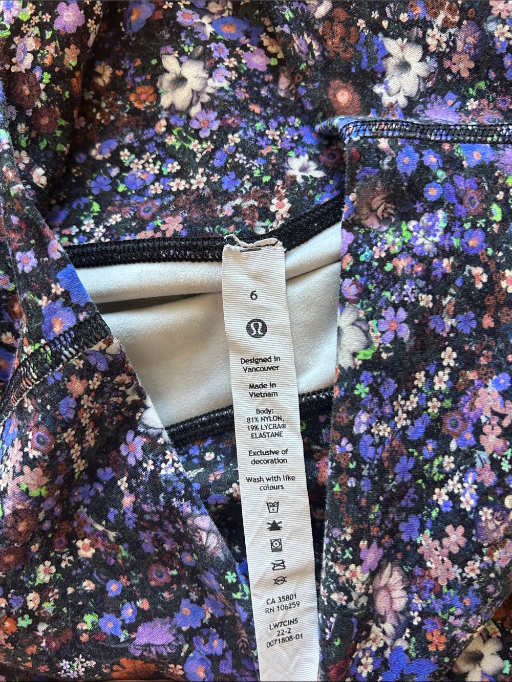 lululemon athletica Purple Floral Align Bike Shorts - Picture 5 of 6